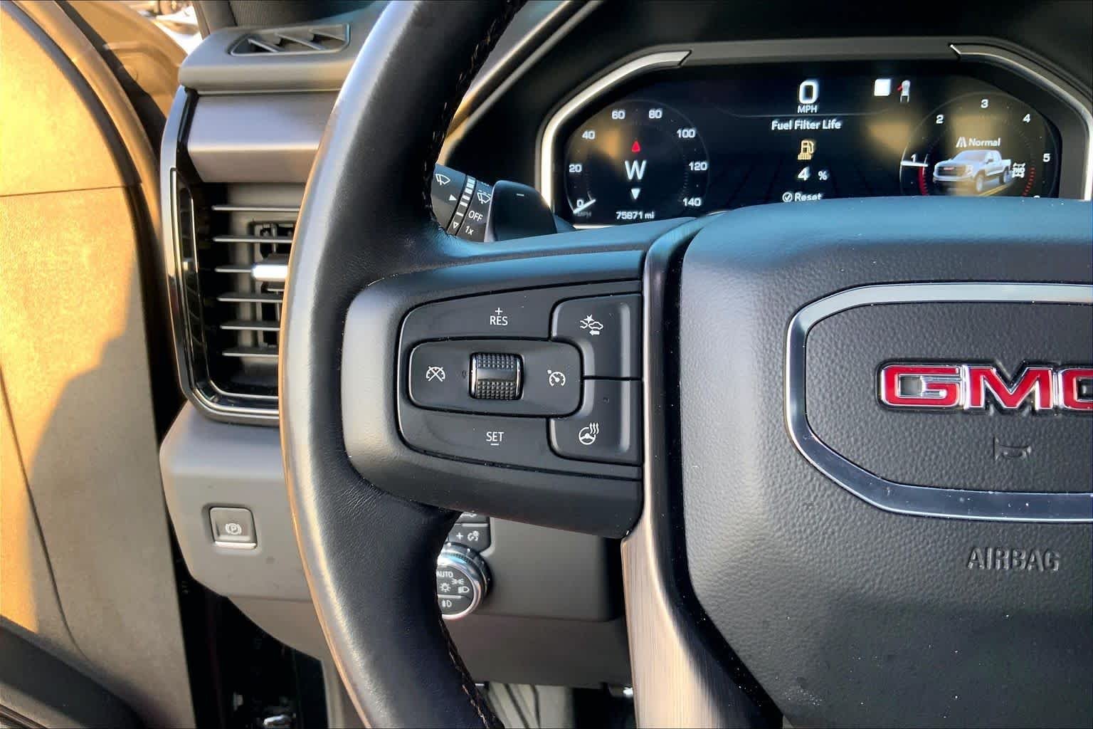 Used 2023 Onyx Black GMC AT4 image 23