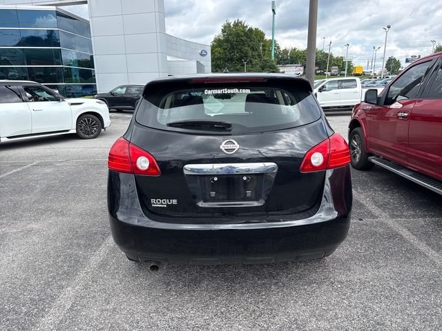 Used 2013 Super Black Nissan S image 5
