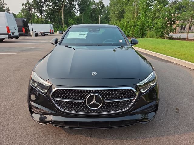 New 2026 Obsidian Black Metallic Mercedes-Benz E450 image 8