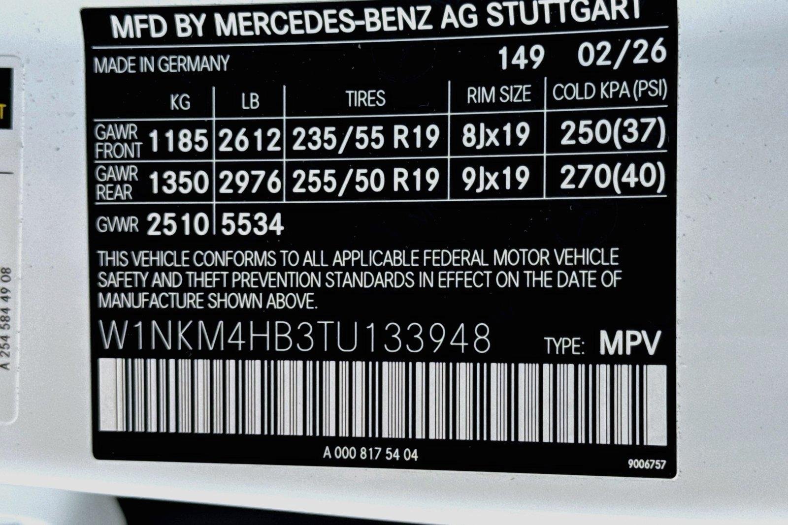 New 2026 Polar White Mercedes-Benz GLC 300 image 30