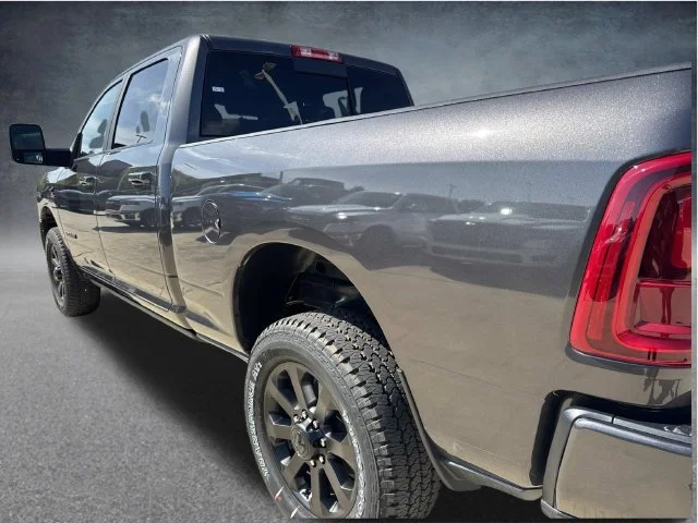 New 2027 Granite Crystal Metallic Clear-Coat Exterior Paint RAM Laramie image 17