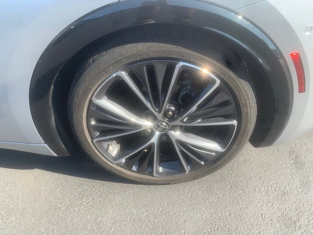 Used 2024 Cutting Edge Toyota Limited image 6