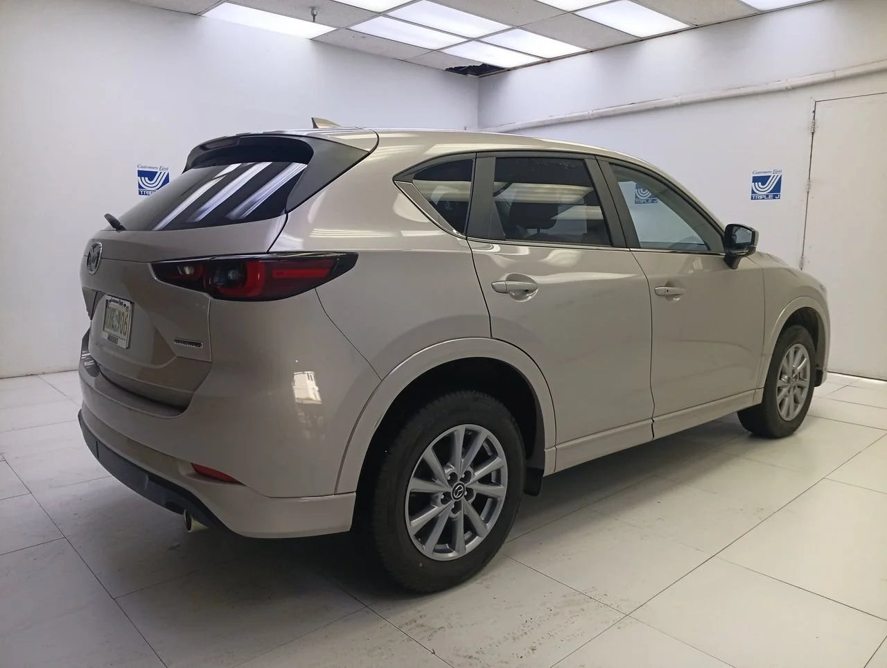 Used 2025 P.QUARTZ Mazda 2.5 S Select Package image 8