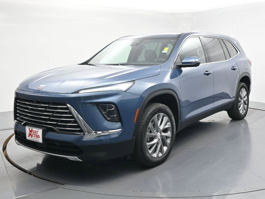 Used 2025 Buick Enclave Preferred with VIN 5GAEVARS9SJ254239 for sale in Monticello, Minnesota