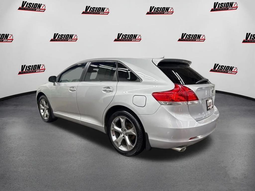 Used 2012 Silver Toyota Limited image 7