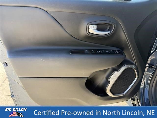 Certified Used 2023 Slate Blue Pearlcoat Jeep Latitude image 19