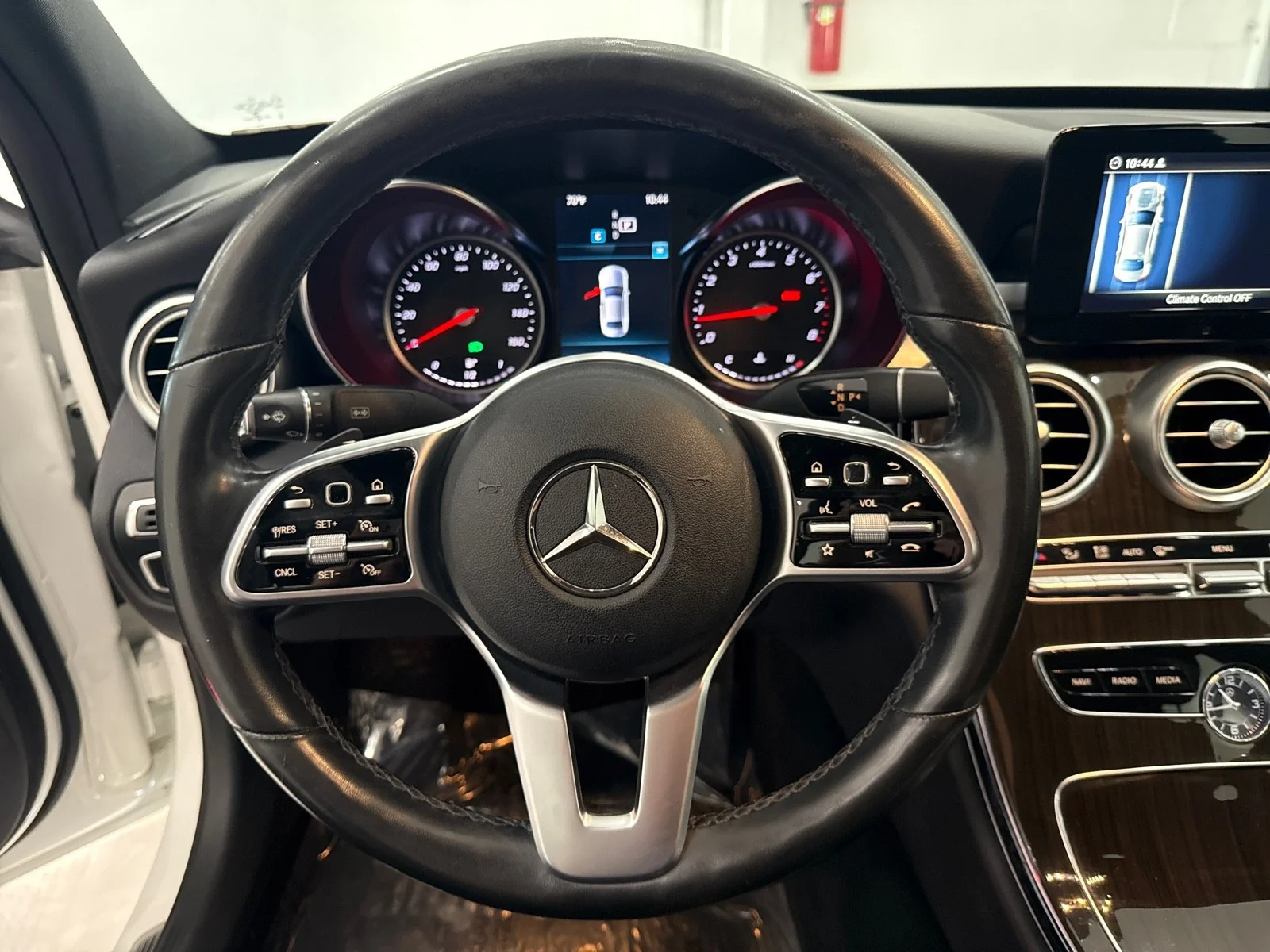 Used 2019 Polar White Mercedes-Benz 300 4MATIC® image 22