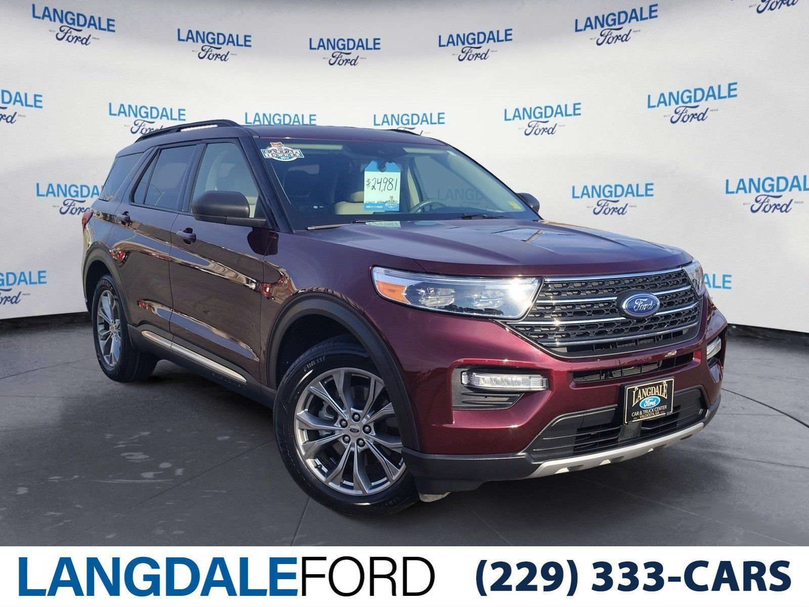 Used 2022 Burgundy Velvet Tinted Clearcoat Ford XLT image 1