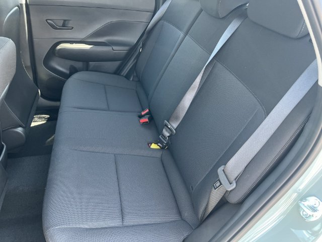 Used 2027 Green Hyundai SE image 31