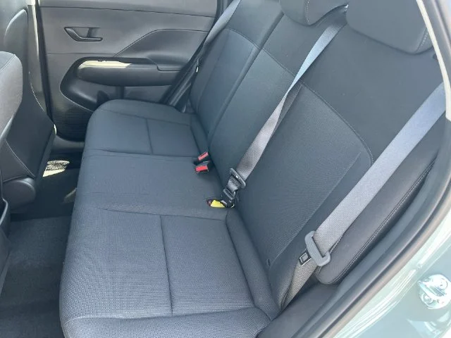 Used 2027 Green Hyundai SE image 31