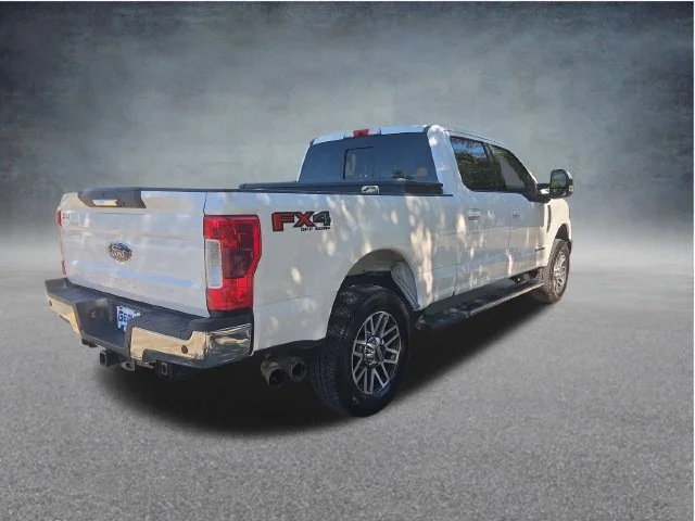 Used 2017 White Ford Lariat image 8