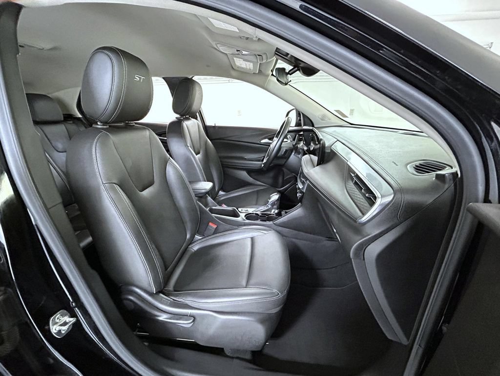 2024 Buick Encore GX Sport Touring - Photo 16