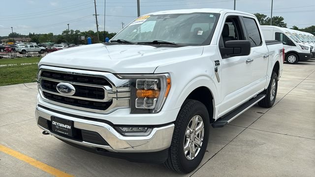 Used 2023 White Ford XLT image 5