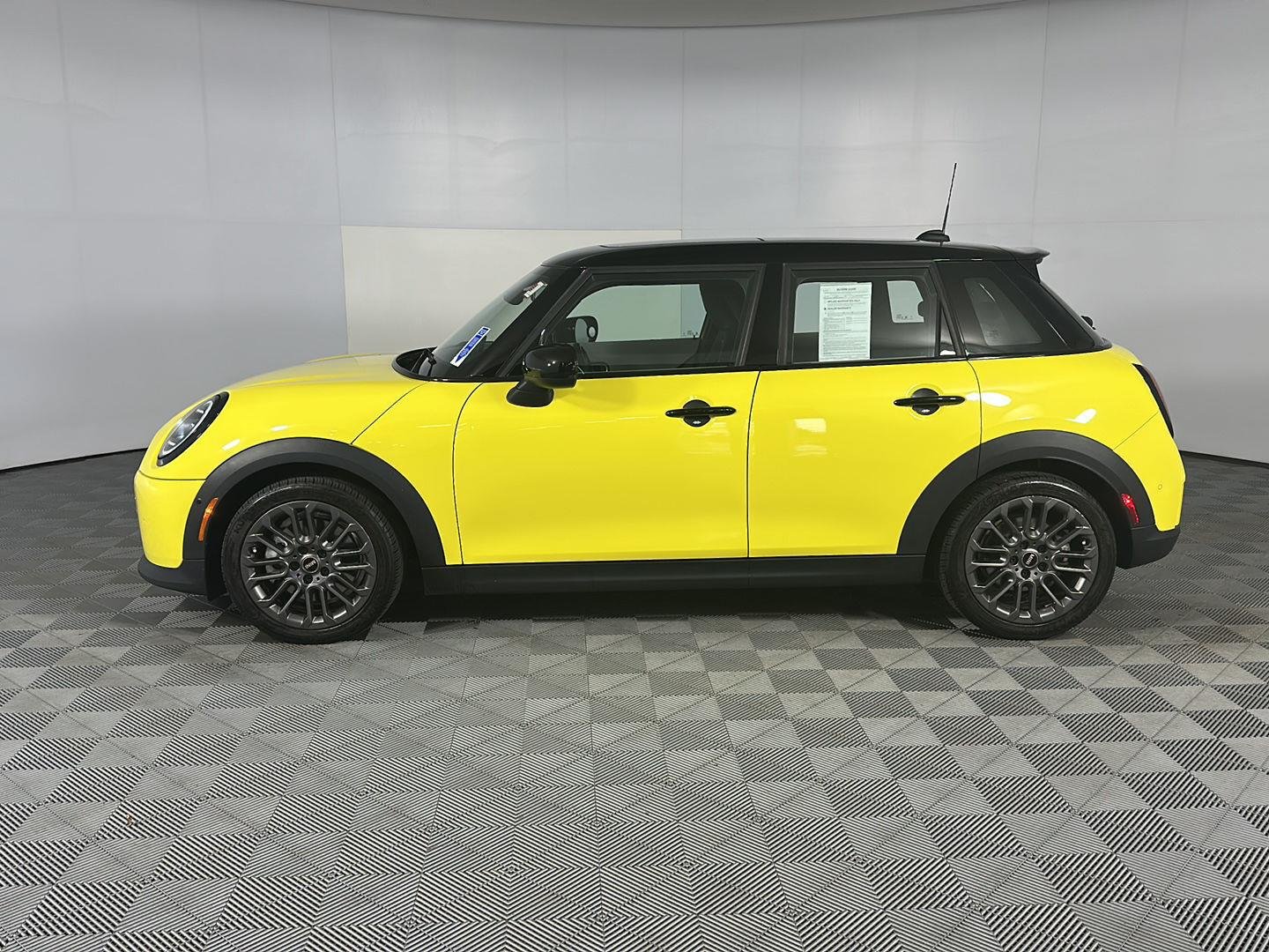Used 2025 Sunny Side Yellow MINI Cooper S image 9