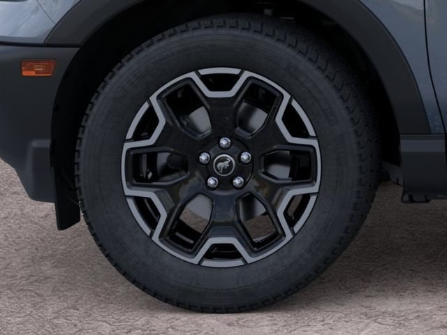 New 2026 Azure Gray Metallic Tri-Coat Ford Outer Banks image 19