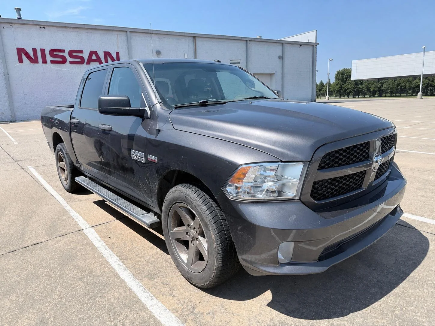 Used 2018 Granite Crystal Metallic Ram Express image 1