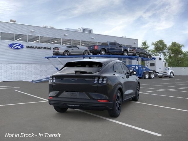 New 2026 Shadow Black Ford Select image 8