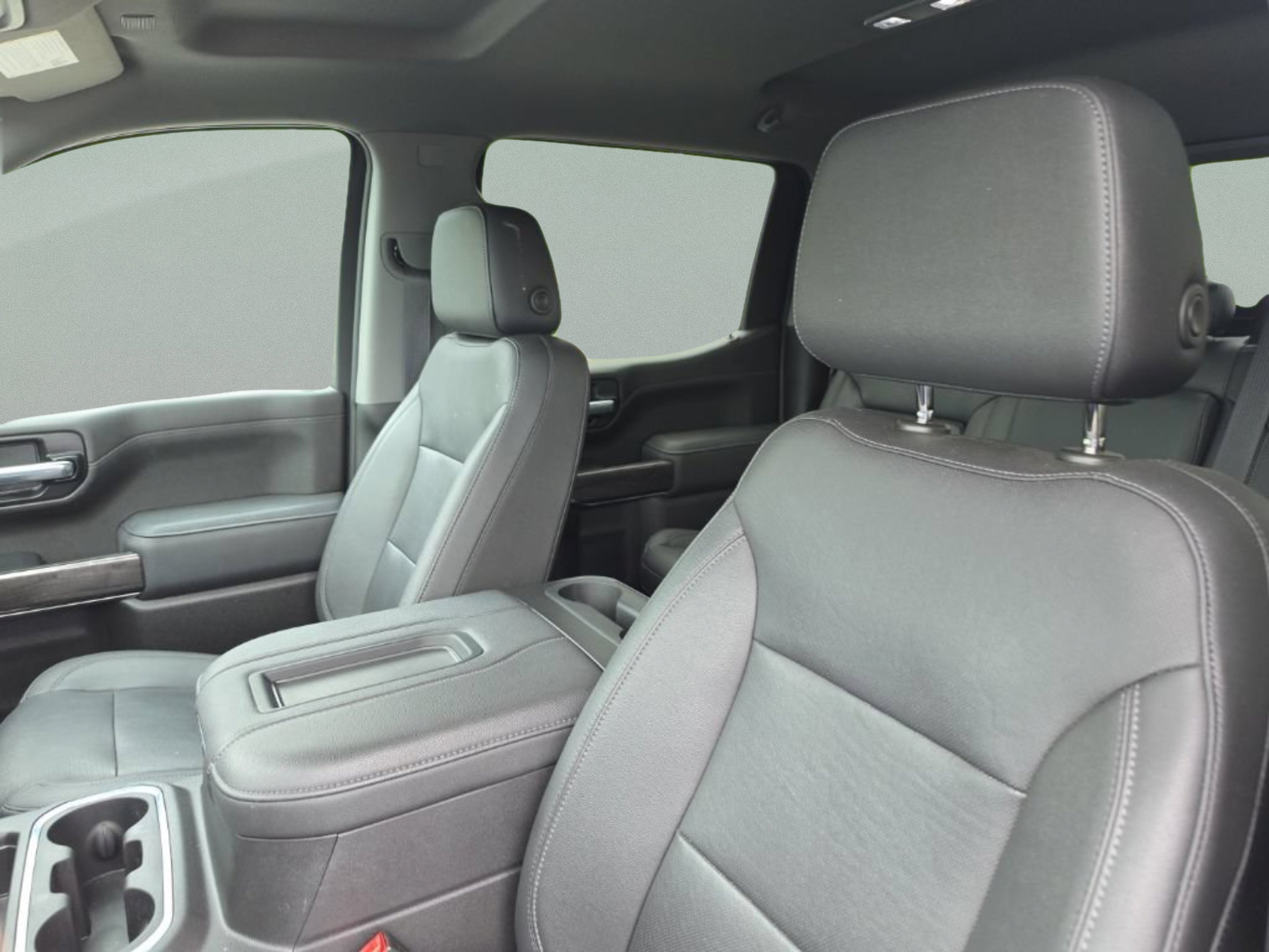 Used 2021 SATIN STEEL METALLIC Chevrolet LTZ image 26