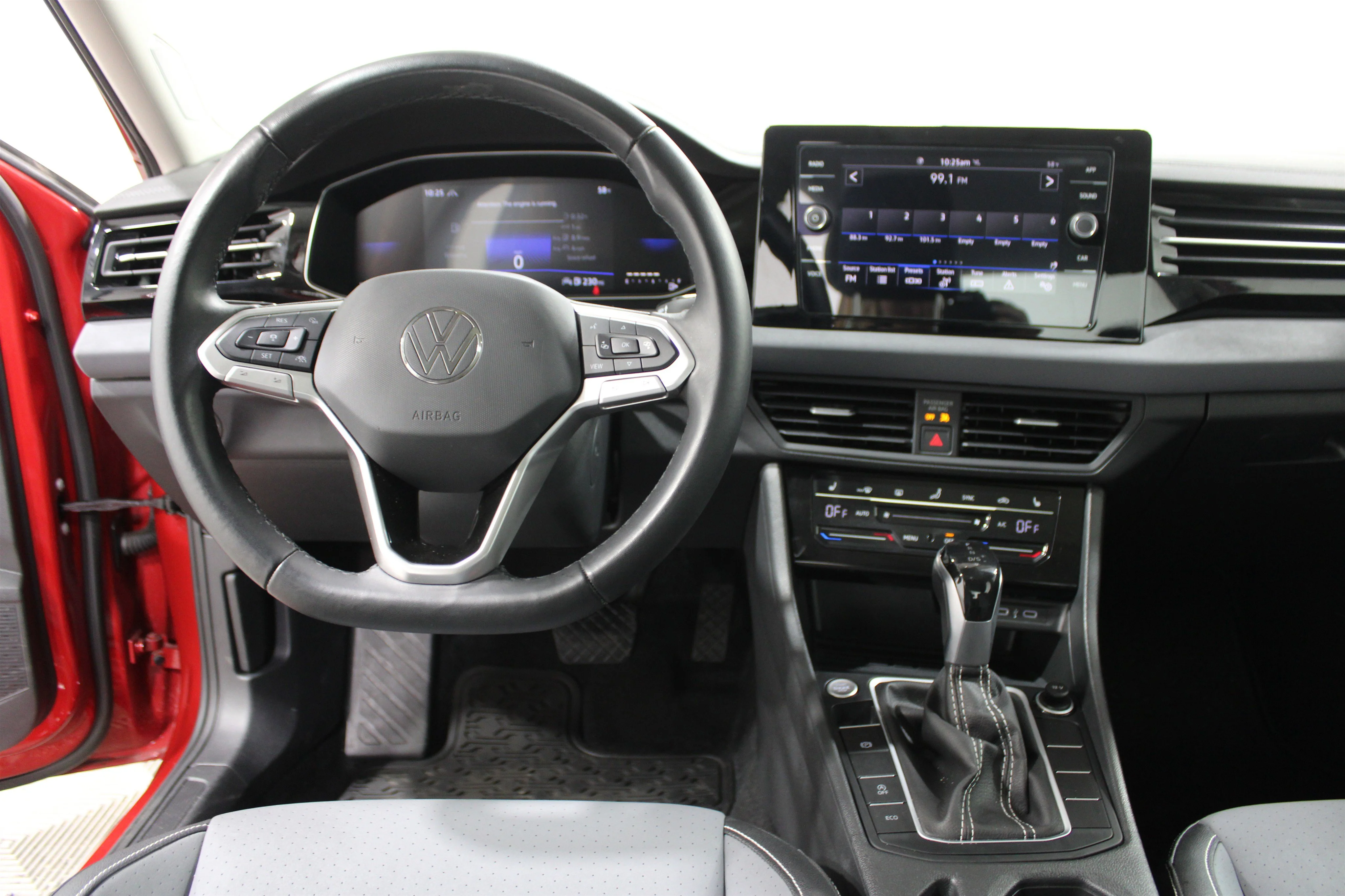3VW7X7BUXSM063851