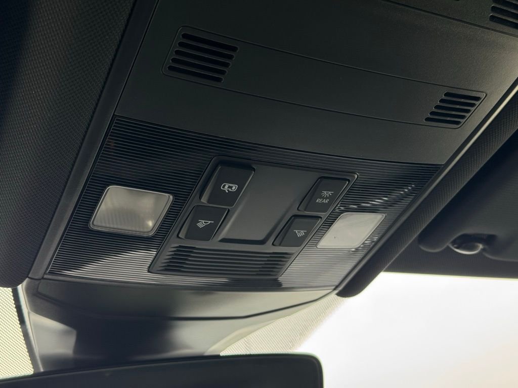 New 2026 Gray Volkswagen 1.5T Sport image 33