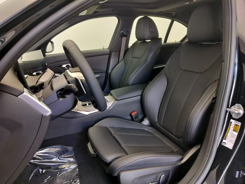 New 2026 Black Sapphire Metallic BMW 330i image 9