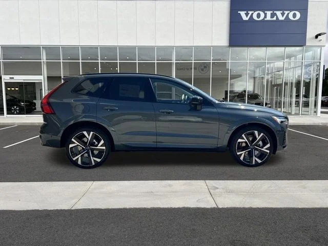 2026 Volvo XC60 Ultra - Photo 8