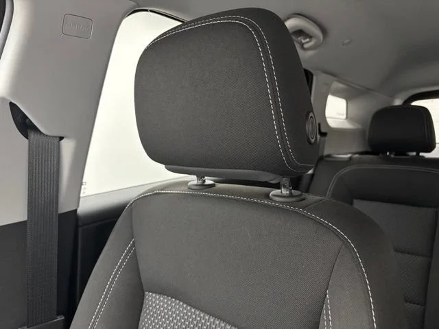 Used 2024 Downpour Metallic GMC SLE image 39