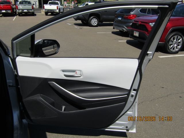 Certified Used 2022 Classic Silver Metallic Toyota SE image 29