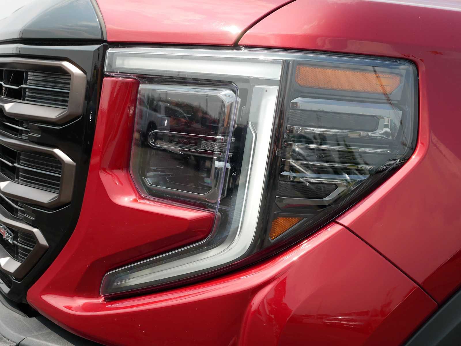 2024 GMC Sierra 1500 AT4X - Photo 9
