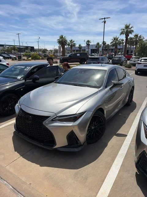 2023 Lexus IS