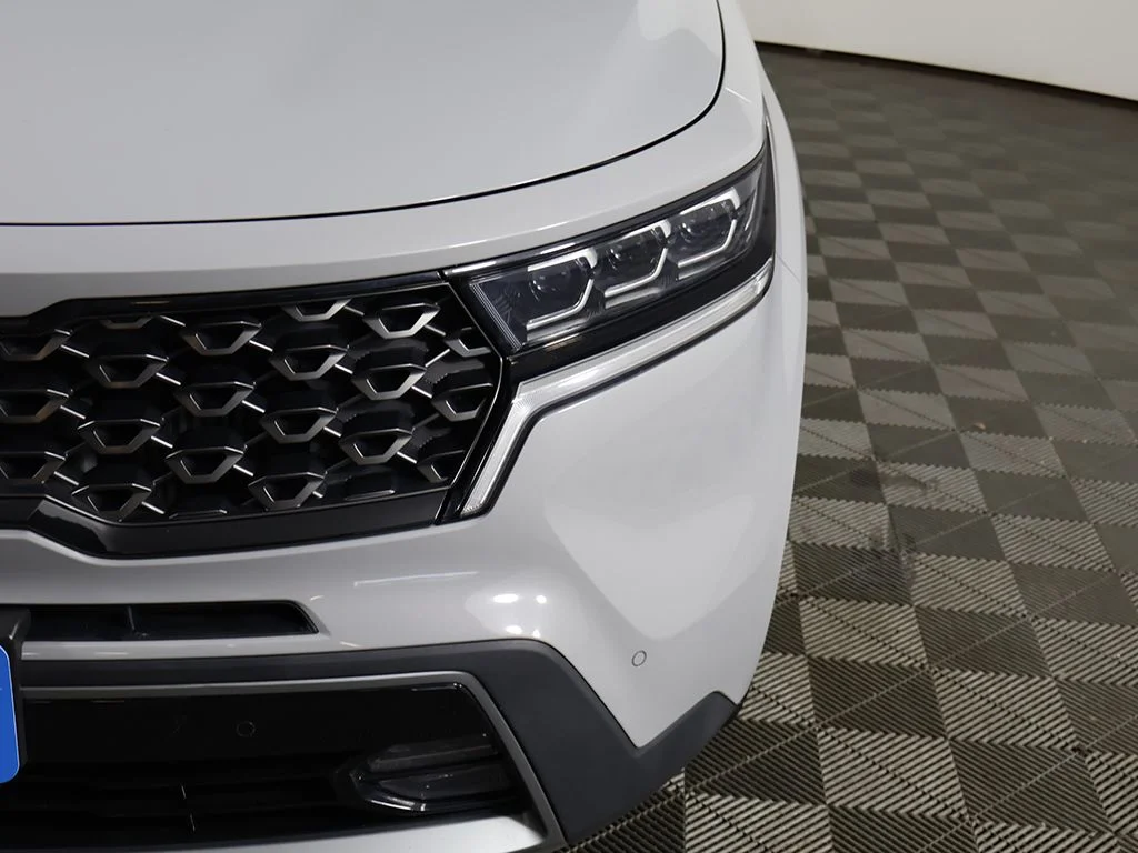 Used 2023 Gray Kia X-Line SX Prestige image 17
