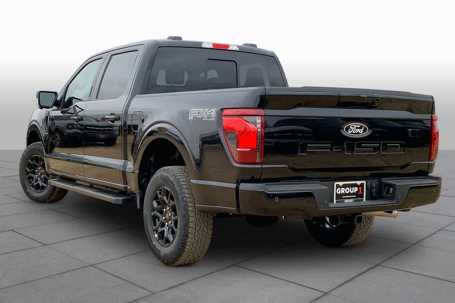 New 2026 Agate Black Metallic Ford XLT image 12