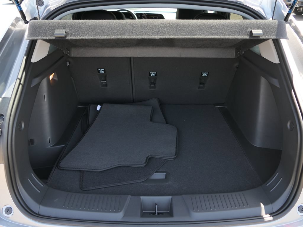 2026 Chevrolet Trax LT - Photo 21