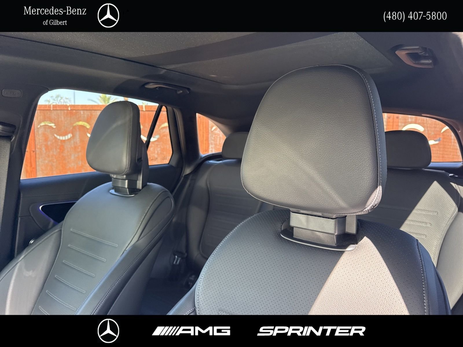 Used 2025  Mercedes-Benz GLC 300 image 15