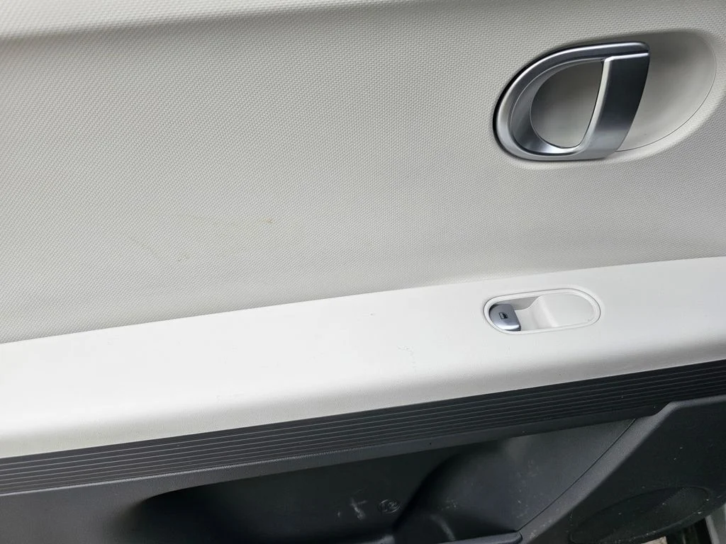 Used 2024 Gray Hyundai SE image 19