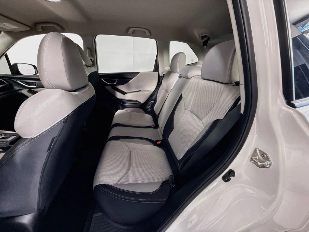 Used 2019 Crystal White Pearl Subaru Base image 4