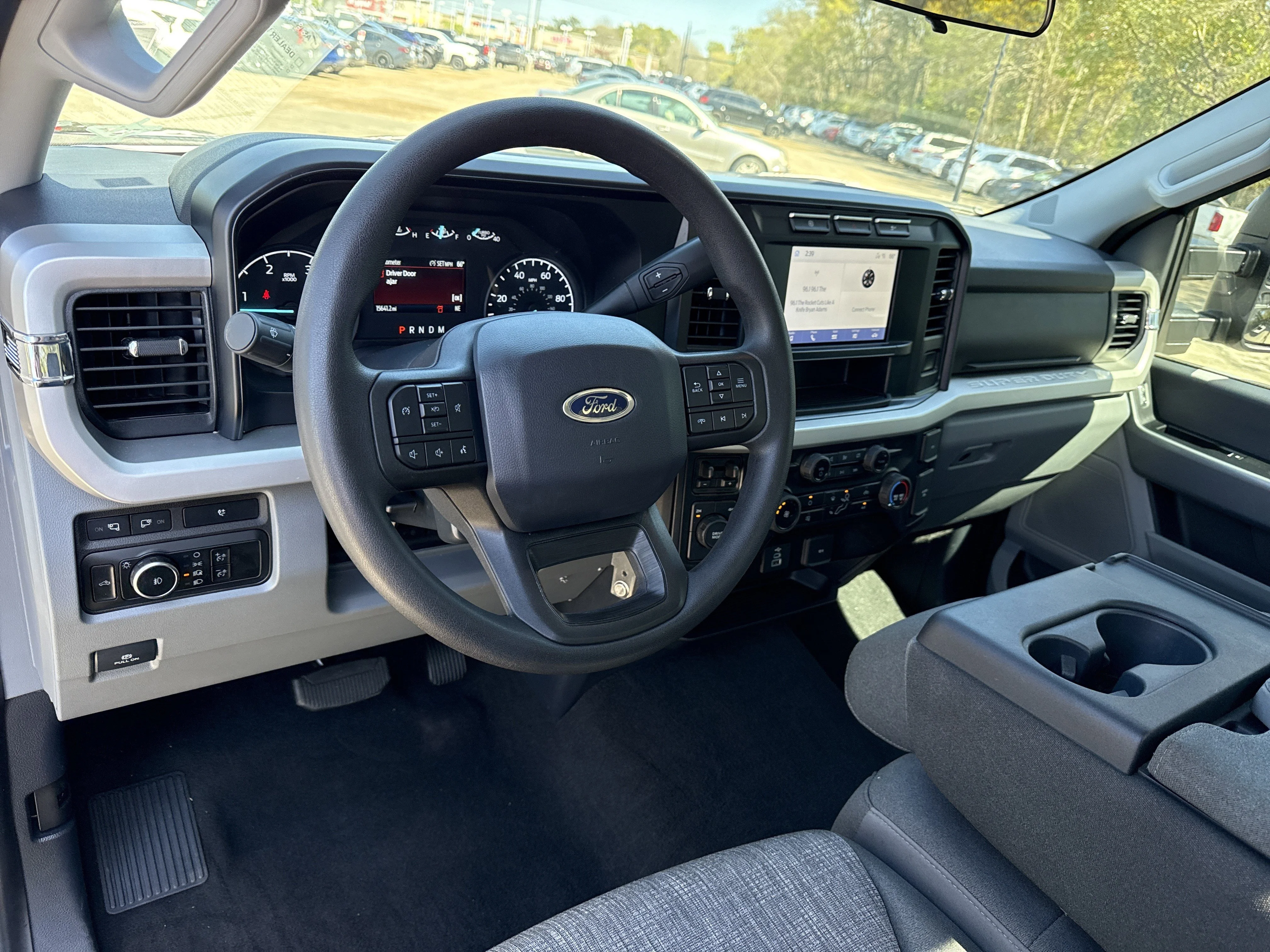 2024 Ford F-350 Super Duty XLT - Photo 15