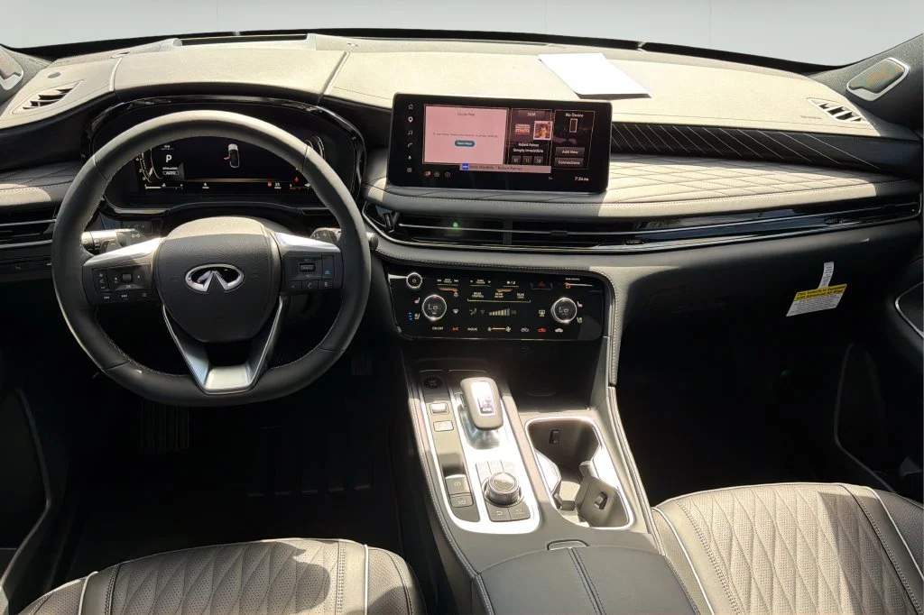 New 2027 MINERAL BLACK INFINITI Autograph AWD image 19