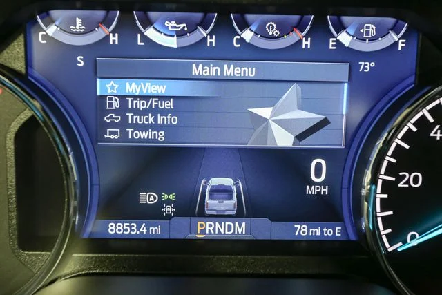 Used 2023 Silver Ford XLT image 35
