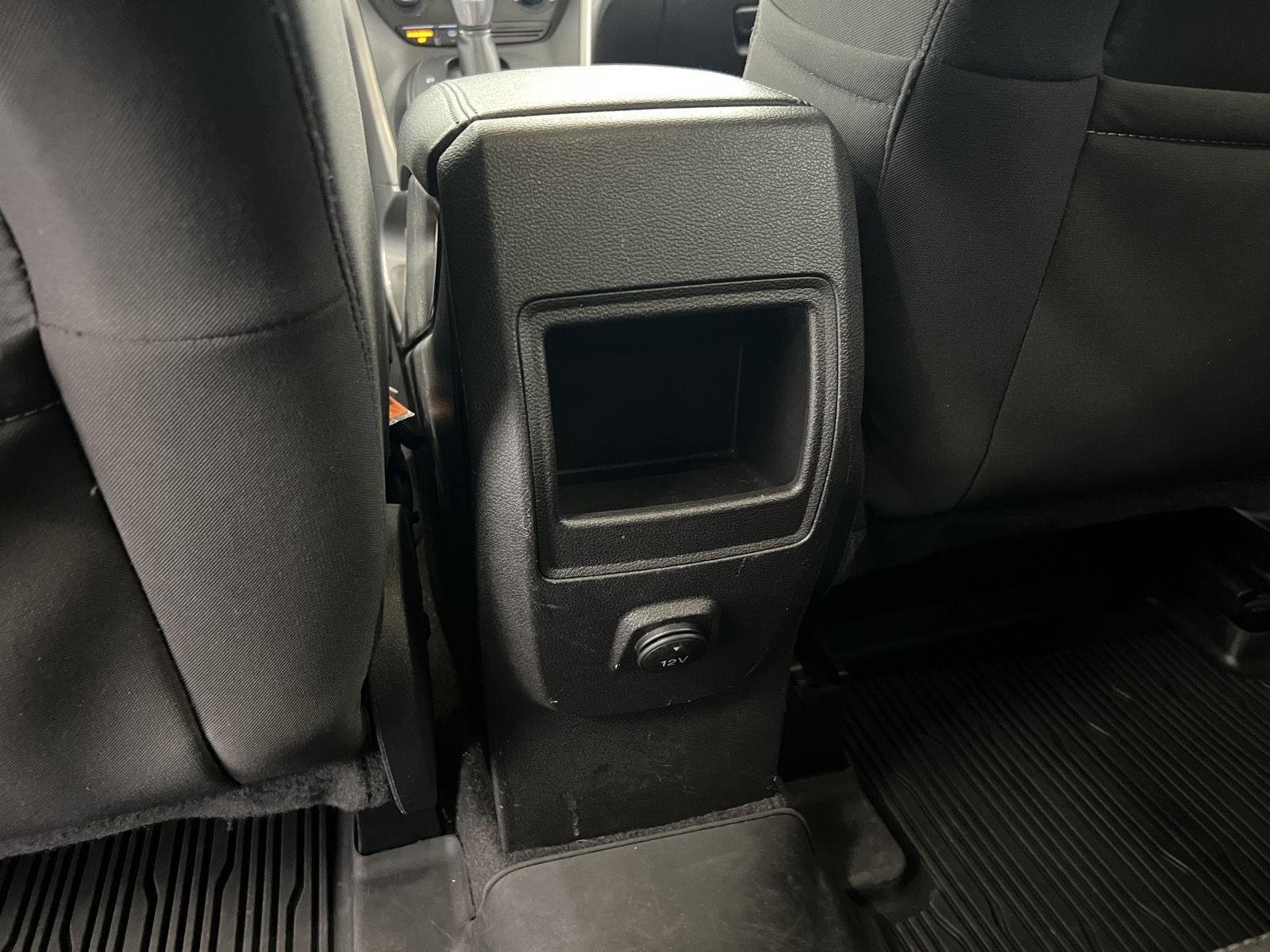 Used 2016 Shadow Black Ford SE image 26