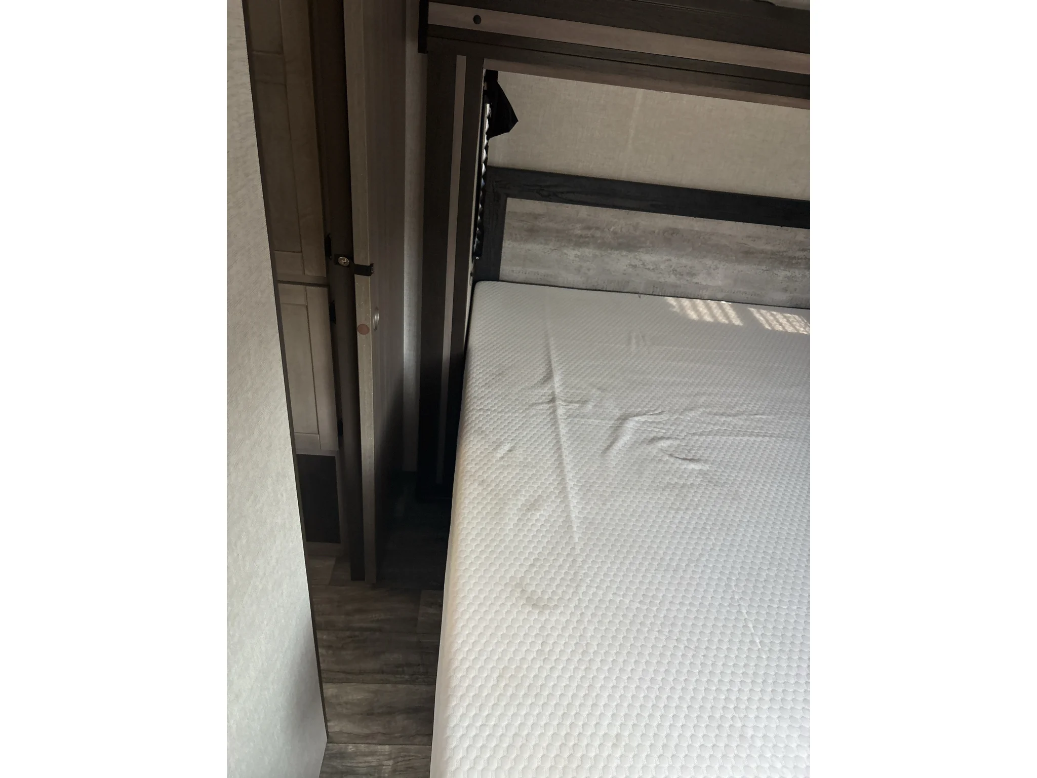 Used 2022  CROSSROADS SUNSET TRAIL SUPER LITE image 25