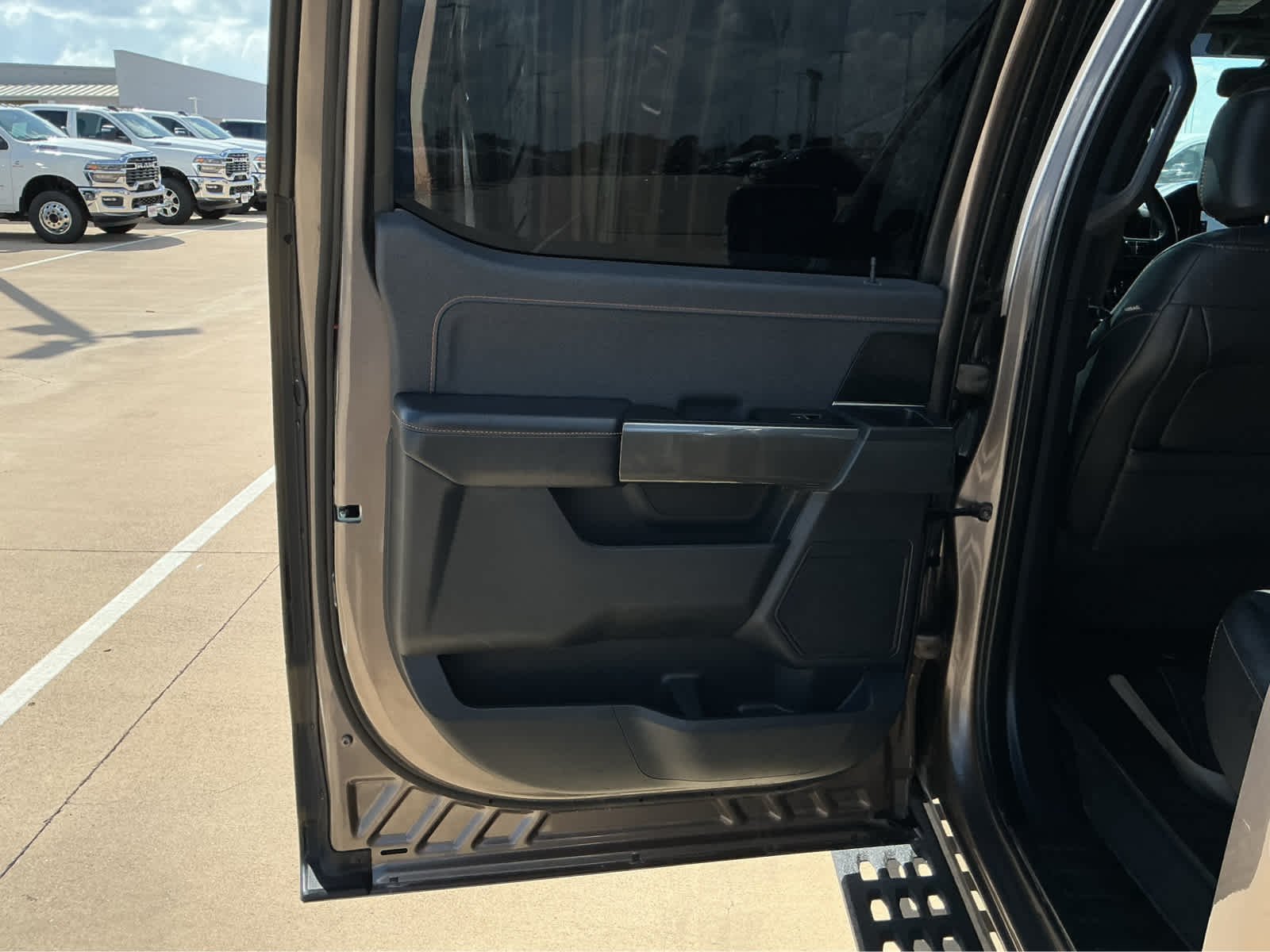 Used 2022 Stone Gray Metallic Ford Tremor image 16