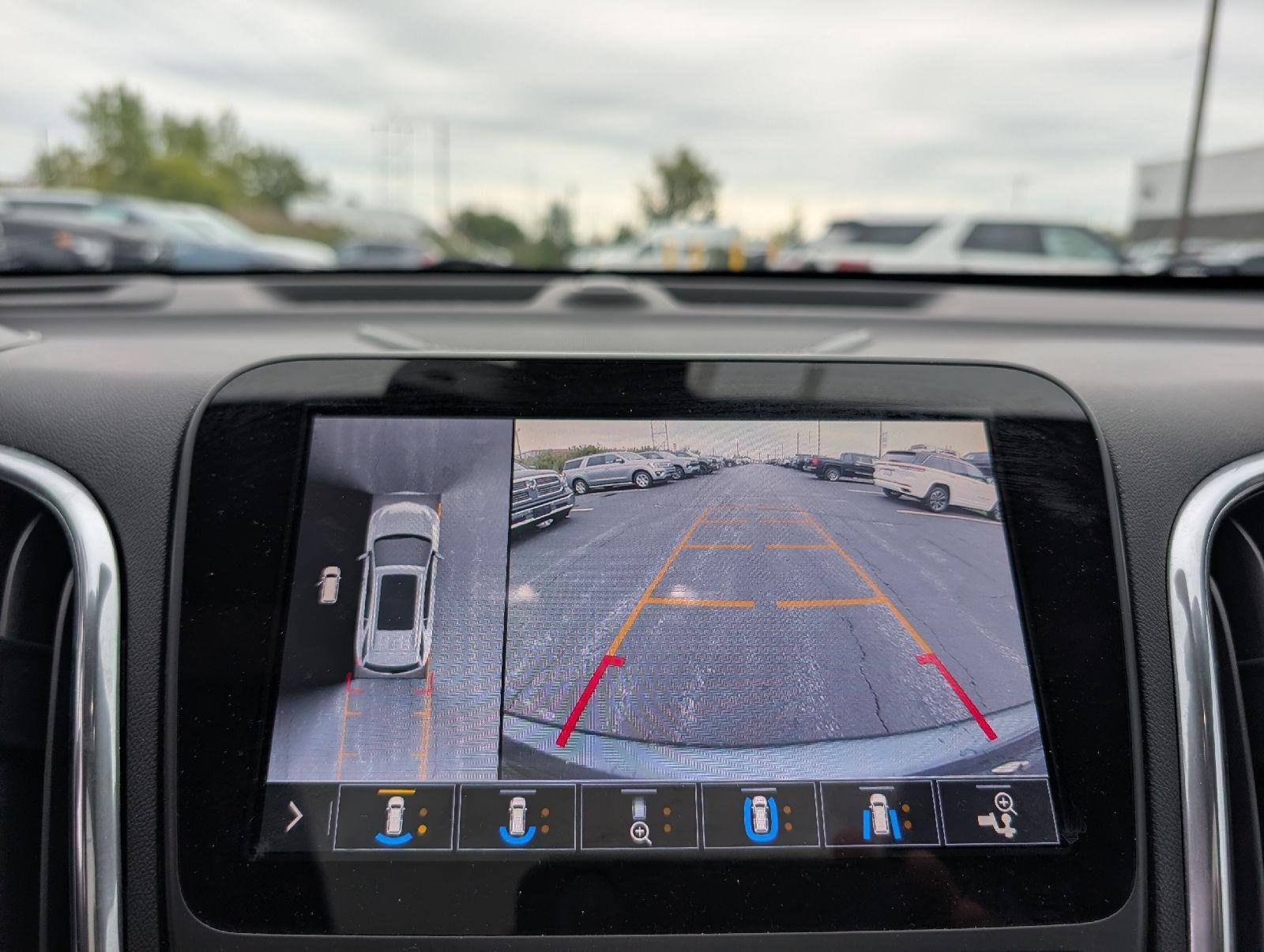 Used 2019 Nightfall Gray Metallic Chevrolet Premier image 16