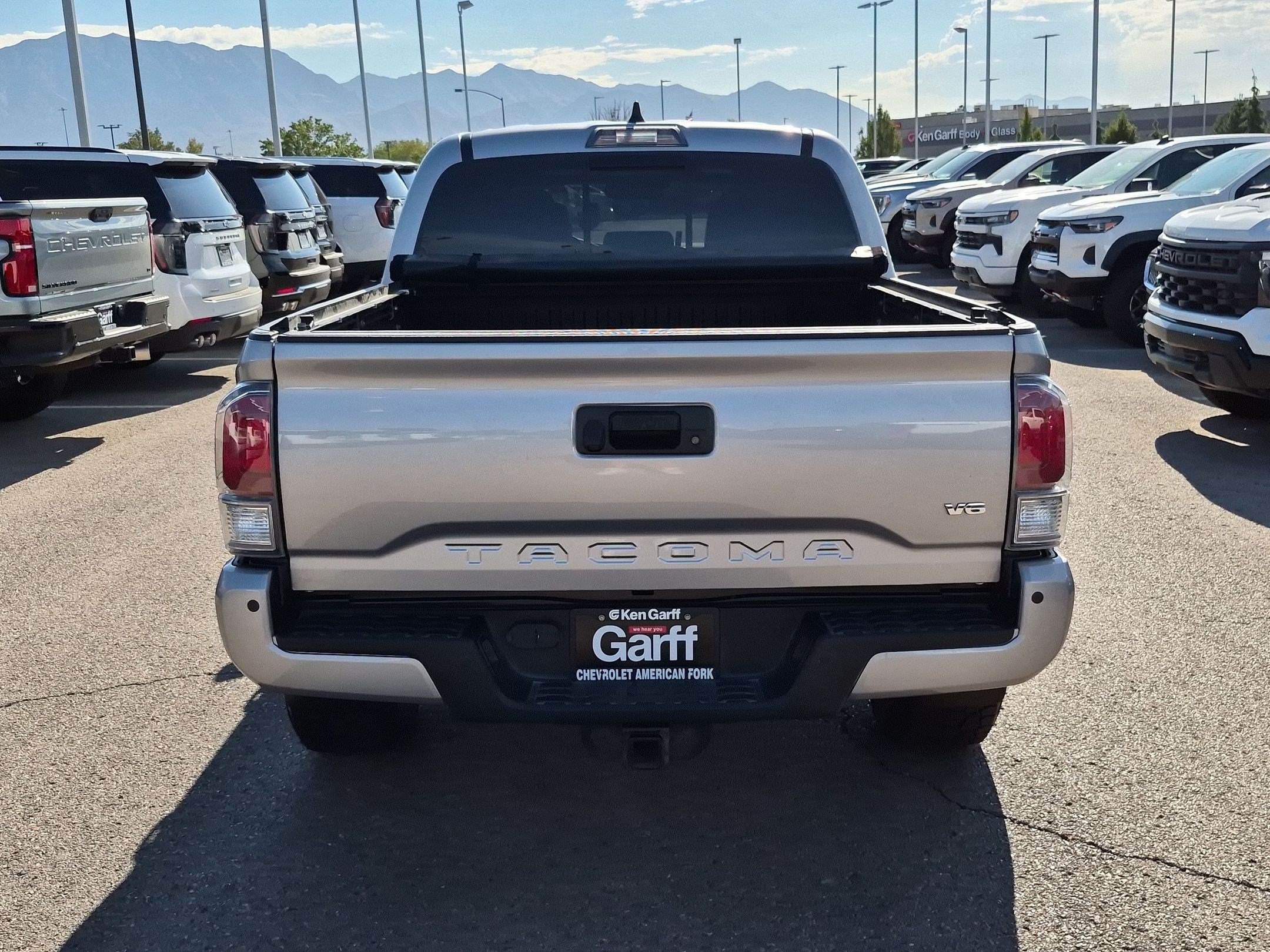 Used 2020 Silver Sky Metallic Toyota SR5 image 4