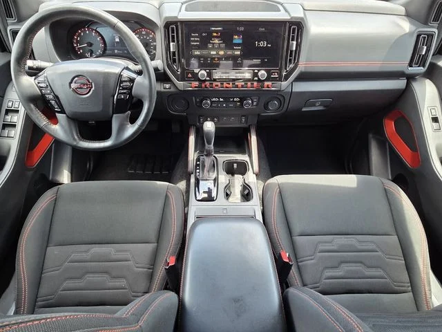 Used 2025 Black Nissan PRO-X image 11