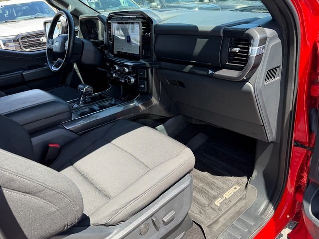 Used 2023 Red Ford XLT image 16