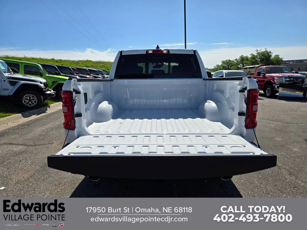 New 2026 Bright White Clear-Coat Exterior Paint RAM Laramie image 29