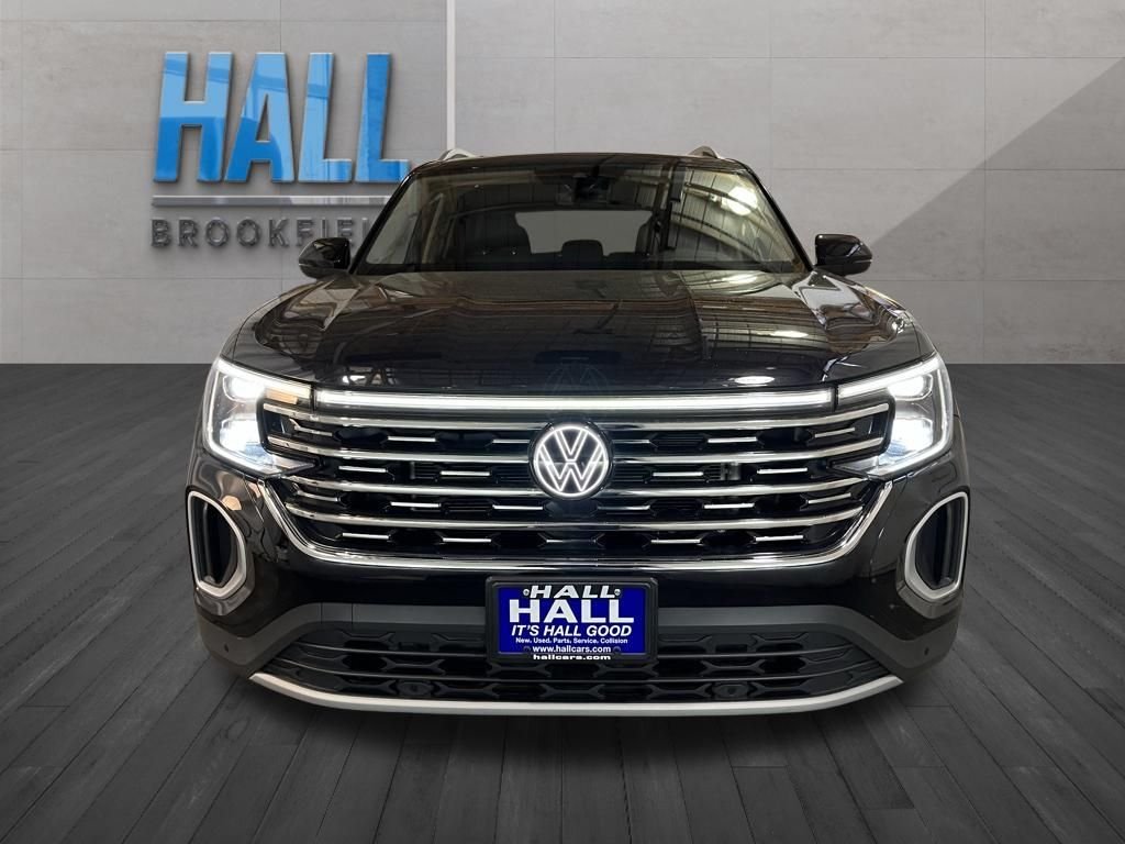 Certified Used 2024 Black Volkswagen 2.0T SEL image 9
