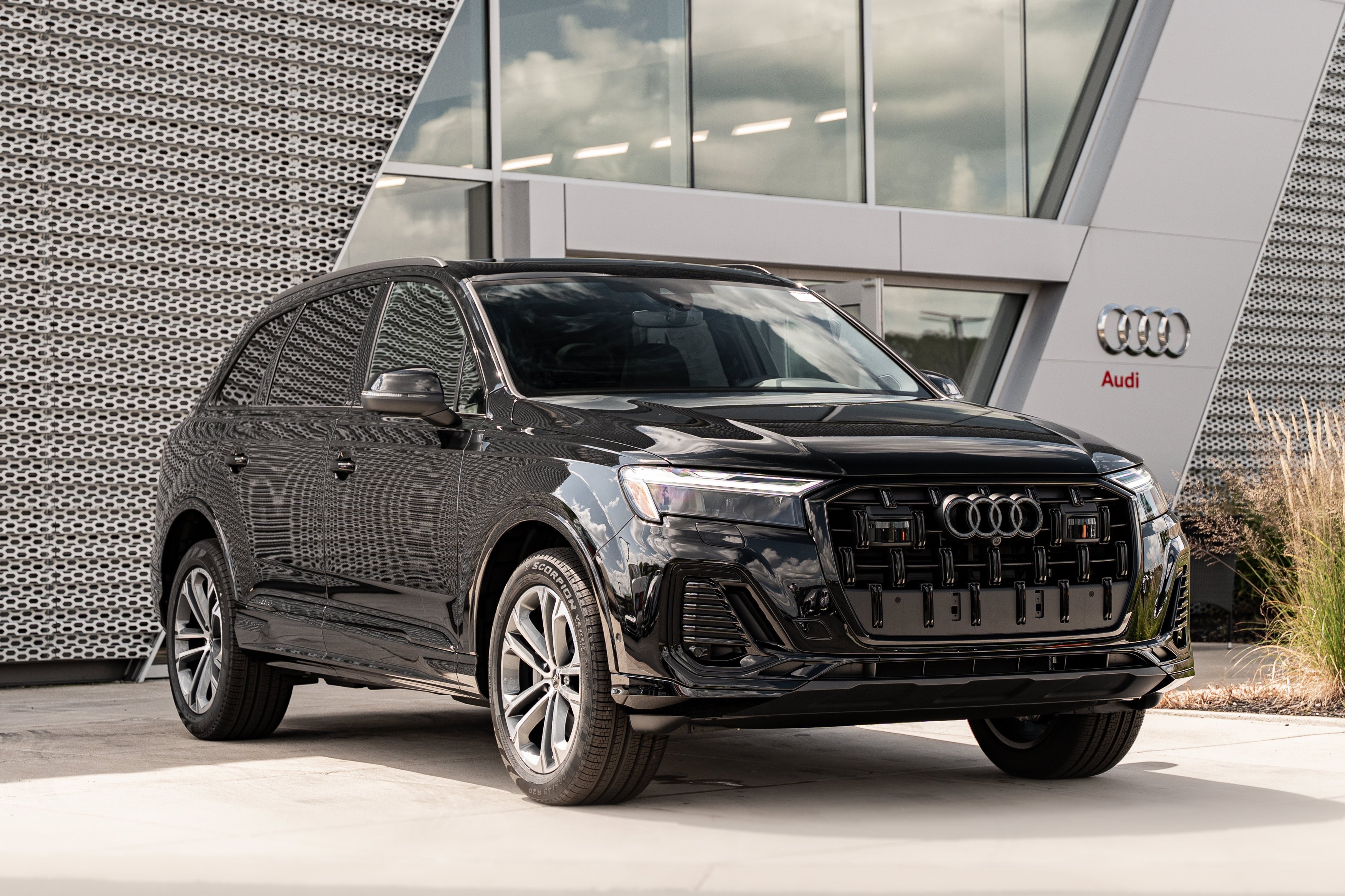New 2026 Mythos Audi Premium image 1