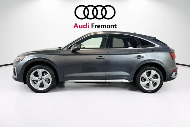2023 Audi Q5 S line Premium